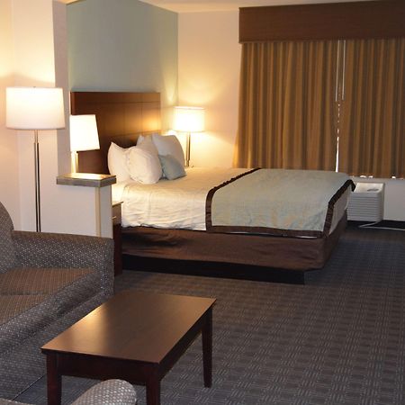 Best Western Plus Gateway Inn & Suites - Aurora Esterno foto
