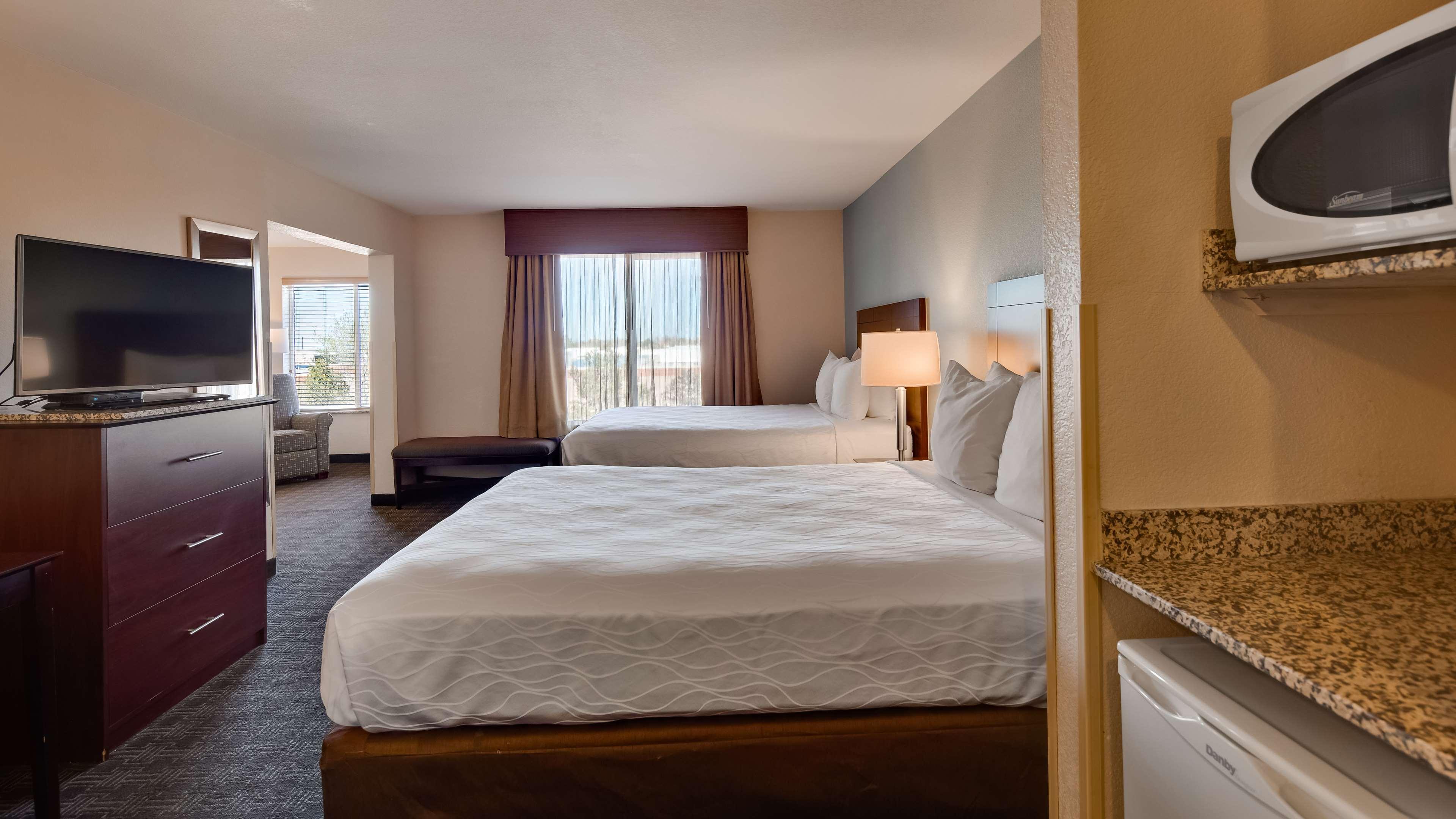 Best Western Plus Gateway Inn & Suites - Aurora Esterno foto